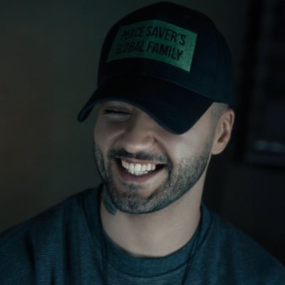 زادروزت خجسته، پسر ایرن❤️.
با تمام قلبم بهترین ها رو‌ برات آرزو‌ میکنم.میدونی که بودنت کنارمون یکی از بهترین حس های دنیاست.تو بخشی از وجود همه ما هستی،بخشی از شادی،عشق و امیدمون برای ادامه دادنی. فقط امیدوارم ما هم بتونیم باعث شادی تو باشیم. همیشه بخندی. ارادت❤️
<a href="/OfficialToomaj/">توماج صالحی🌋</a>