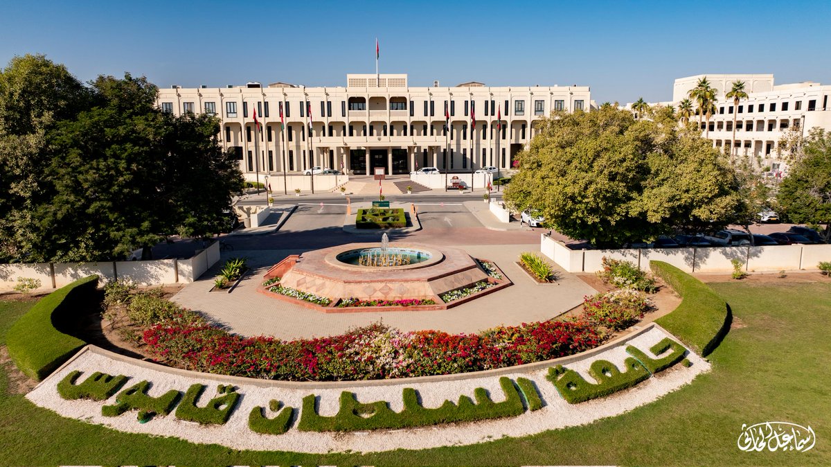 Ismail118202957's tweet photo. عامان من الزمن وما تزال جامعة السلطان قابوس معلقة في قلبي تضيئ مخيلتي كأنني لم اغادرها قط.. الصور التقطتها بالامس
#جامعة_السلطان_قابوس https://t.co/9vlhVv2uNa