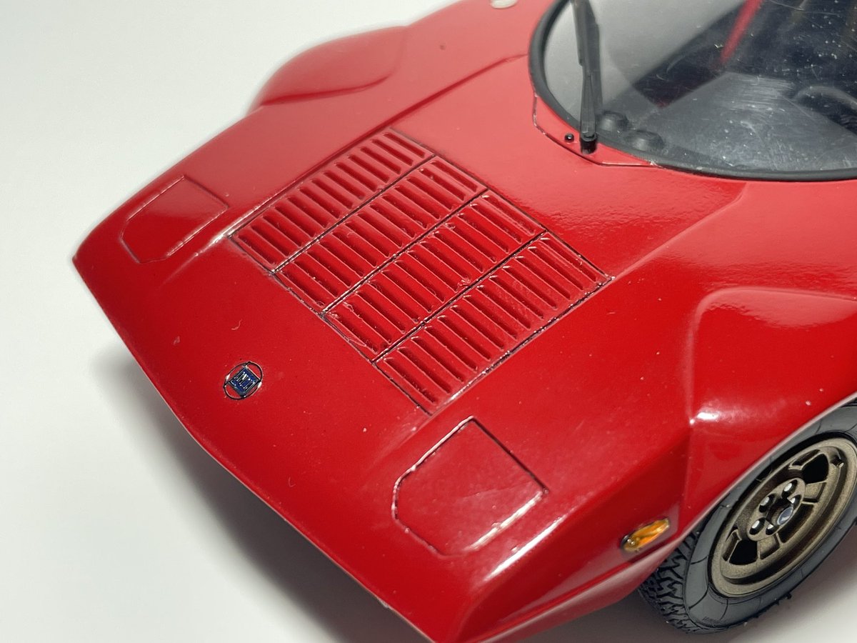 barrigtonia's tweet image. ハセガワ　1/24ランチアストラトスHFストラダーレ　完成しました！

エンジンルームはだいぶ満足いく出来になりました。
フロントのダクト部分も3dプリントに置き換えたんですがいい感じになりました。

去年のガンディーニのタグですが、遅くなってすいません💦
 #2mgandini