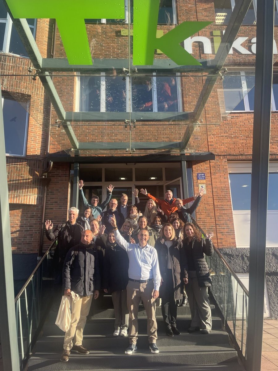 EARLALL joined partners and regional stakeholders in San Sebastian for the second meeting of the #QUEENInterreg. Hosted by TKNIKA, iTalent, and IVAF, the two-day gathering focused on strengthening apprenticeship systems across Europe.

Read more here 👉🏽 lnkd.in/eaMx2XeW