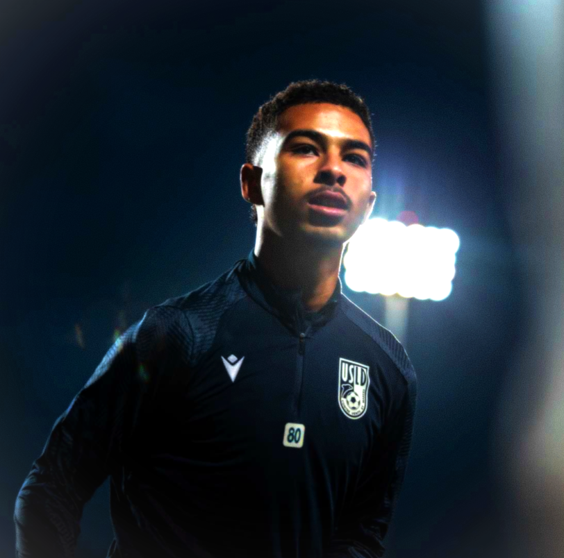 βarneratua tweet media