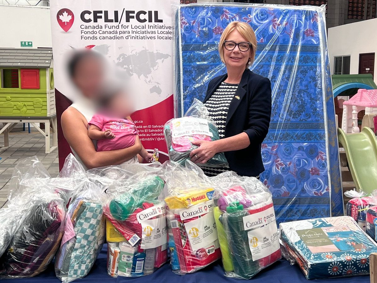 Canadá en El Salvador tweet media