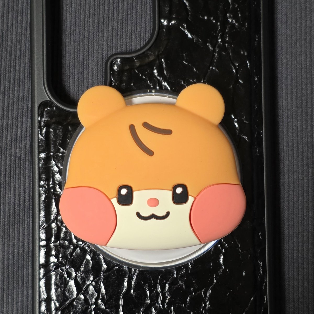 hamslighting's tweet image. 나는 비니니 그립톡 이미 있지용~~