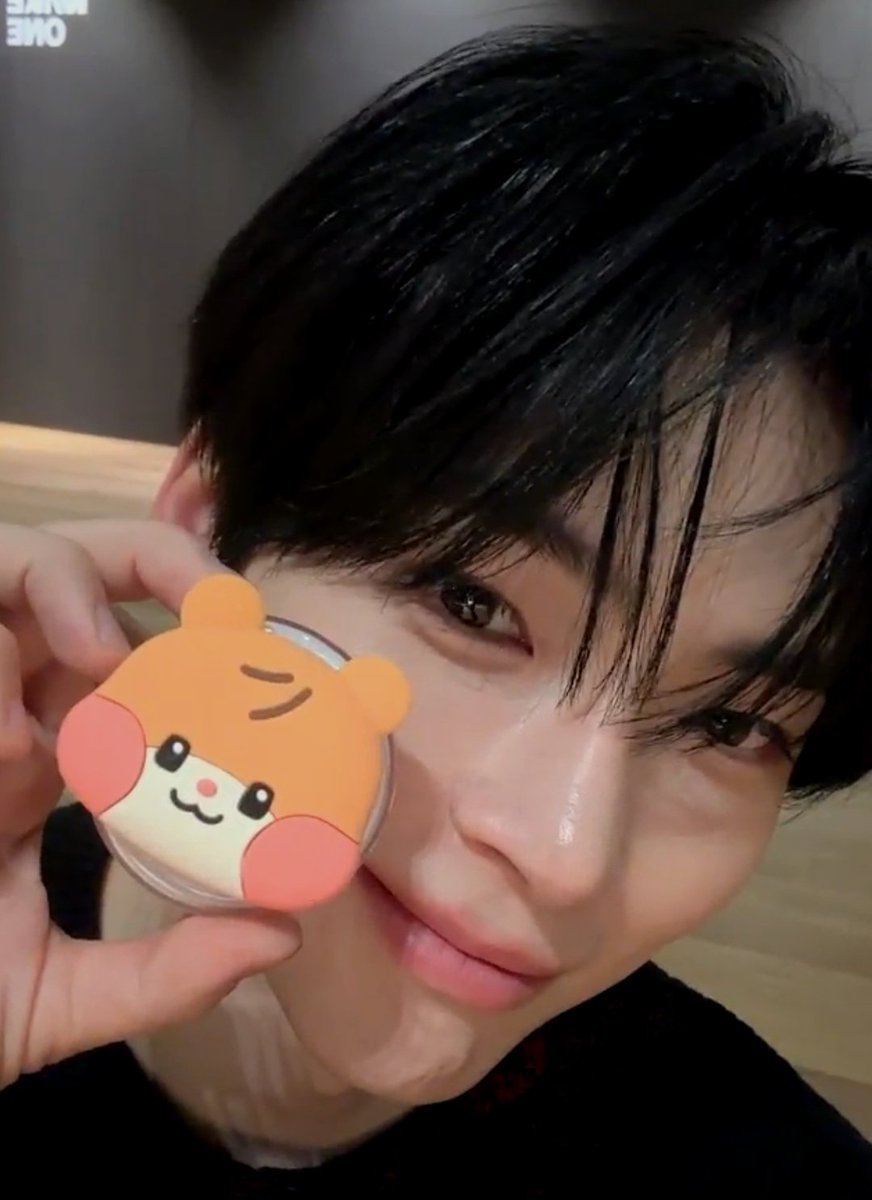 hamslighting's tweet image. 나는 비니니 그립톡 이미 있지용~~