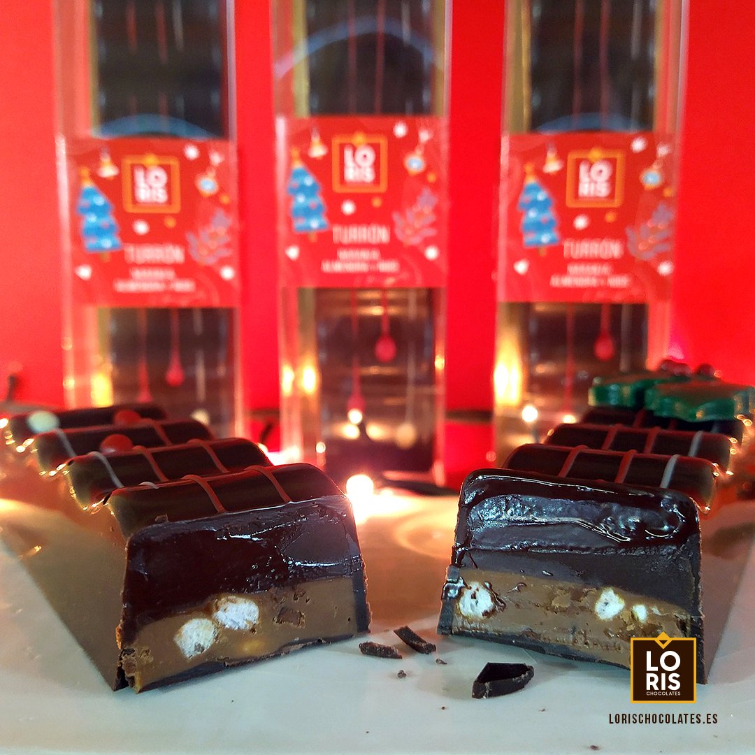 lorischocolates's tweet photo. Turrón de chocolate negro 70% 🍫
Ganache de chocolate oscuro con naranja valenciana, praliné de almendra, nibs de cacao y el toque crujiente del arroz inflado caramelizado. Sin lactosa. Sin gluten. Perfecto para endulzar tus fiestas o regalar un momento inolvidable. https://t.co/WqzYbvCMuA