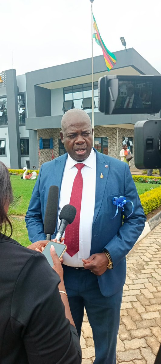 TorerayiMoyo's tweet image. As Minister of Primary and Secondary Education It has come to my attention, with deep concern, that nine learners from a Harare school were unjustly barred from sitting for their Zimbabwe School Examinations Council (ZIMSEC) examinations due to what was deemed “inappropriate”…