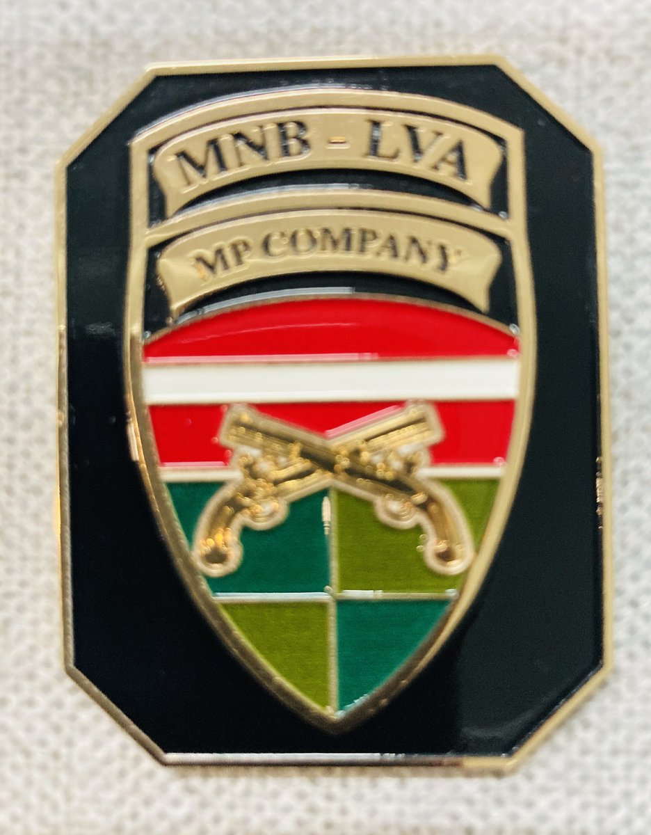 🇨🇦
NATO MULTINATIONAL BRIGADE, Latvia, 17 November 2025: I was delighted to receive MP Company Commander’sCoin for “DEDICATION TO EXCELLENCE”. 

Strong. Proud. Ready. 

#StrongerTogether #FriendsPartnersAllies #WeAreNATO #BalticDefence