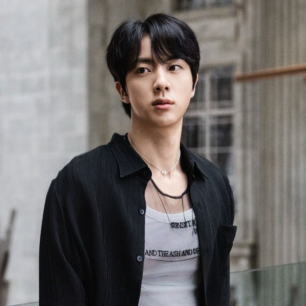 btschartsdailyc's tweet image. 📊| #JIN’s “Don’t Say You Love Me” has now spent 200 Days in the Spotify Global Daily Chart! 🌎

CONGRATULATIONS JIN