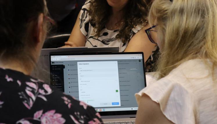 Grillas Horarias con IA, una nueva herramienta digital para simplificar la gestión escolar.
👉 buenosaires.gob.ar/noticias/grill…