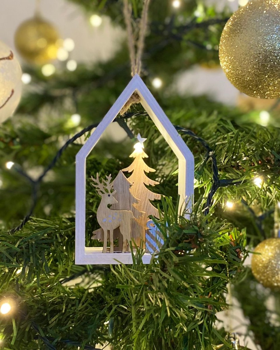 A little Christmas magic has arrived at The Dock Hub 🎄
Bringing some warmth and sparkle to the workspace as we head into December.

#BrightonAndHove #DockHubLife #FestiveVibes #WorkLocal