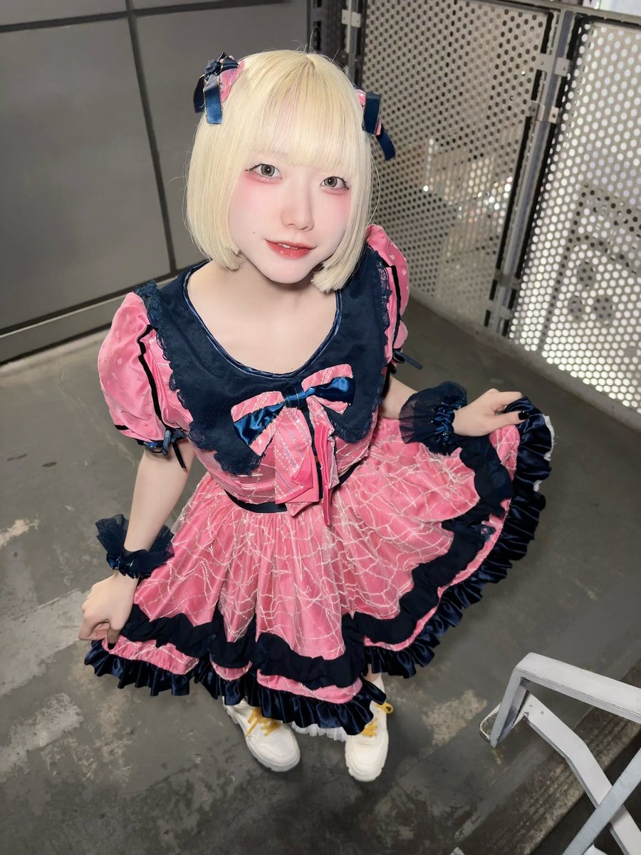 アイドゥル idle タワレコ 渋谷 ラキドロ ウギ エプロン モフルロックリリイベ with #新世界ギルドール さん @タワレコ渋谷9F