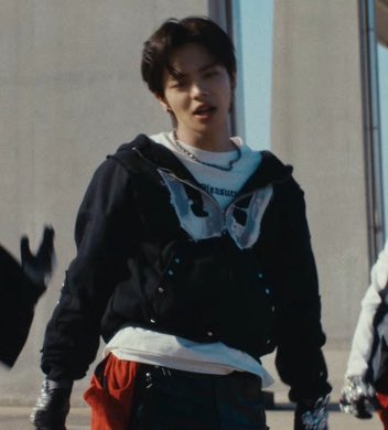 uvuvmjh5's tweet image. HOLY MOTHER OF FOREHEADS HAS BLESSED US 🙏🏻😮‍💨😩💗

#ALD1GotTheFormula
ALD1 GOT THE FORMULA
#DriveToTheFormula
DRIVE THE FORMULA
#ALD1_FORMULA
@ALD1_official