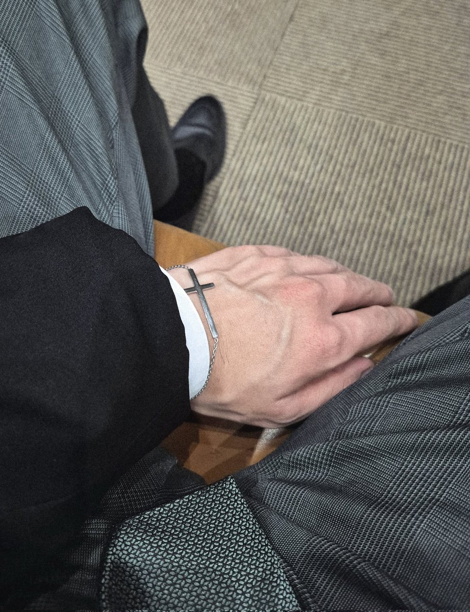 Al final, me gustó la combinación de la corbata con el pantalón.