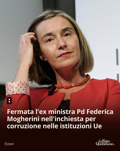 Sia la #destra che la #sinistra, chi più o chi meno, possono vantare liste di delinquenti! E ancora vi ostinate a non voler ammettere che solo nel <a href="/Mov5Stelle/">MoVimento 5 Stelle</a> non ci sono indagati,corrotti o condannati! Ma gli italiani sono autolesionisti, adorano farsi prendere per il culo !