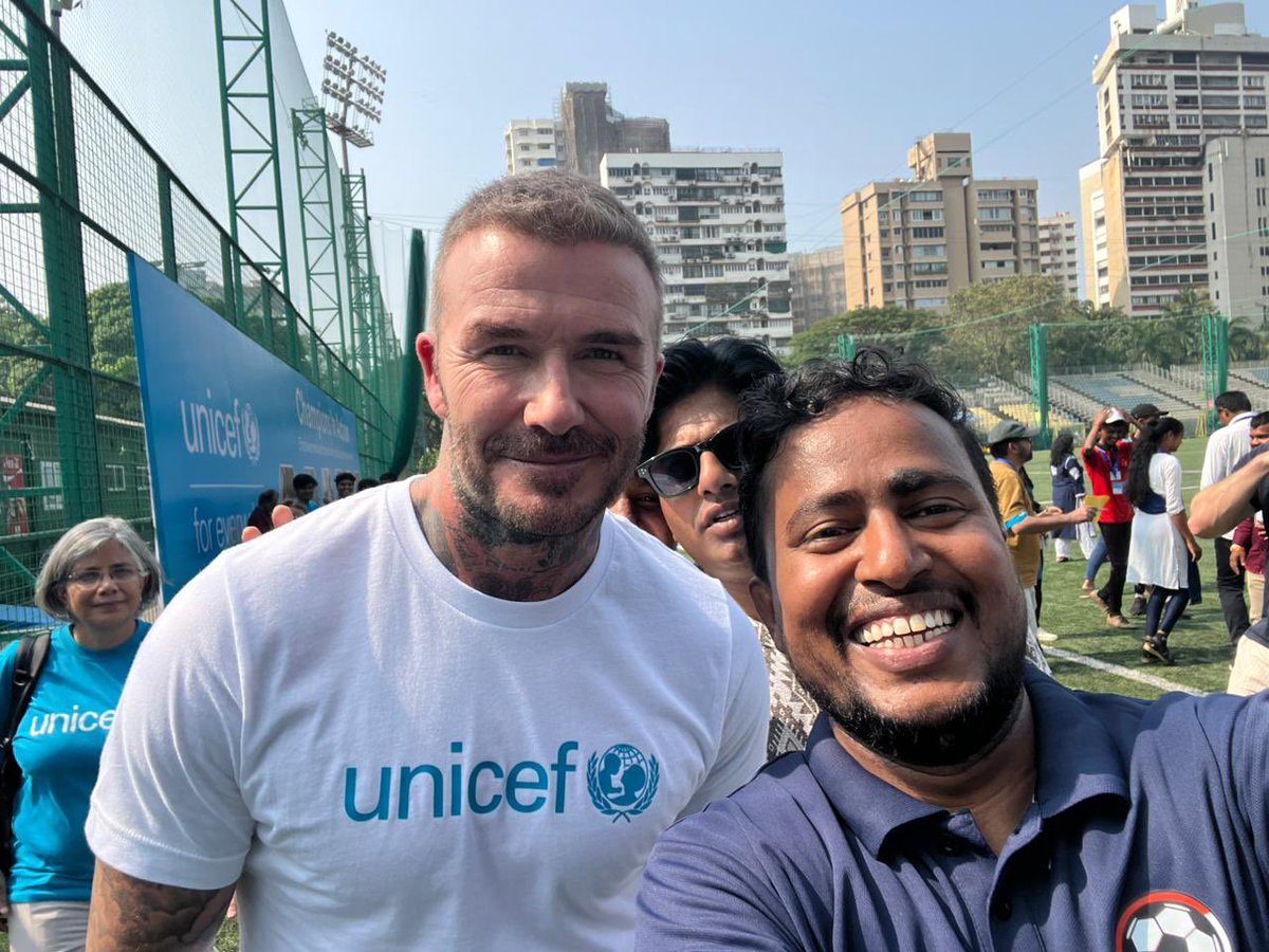 OscarUKTour's tweet photo. What a day! Sir David Beckham visited the @OSCAR_fdn kids in Mumbai and met our founder @ashokrathod04. He heard their stories, encouraged them and motivated them to keep working hard both on and off the pitch. #educationwithakick #DavidBeckham #charity #football https://t.co/3K9NkQhsf7