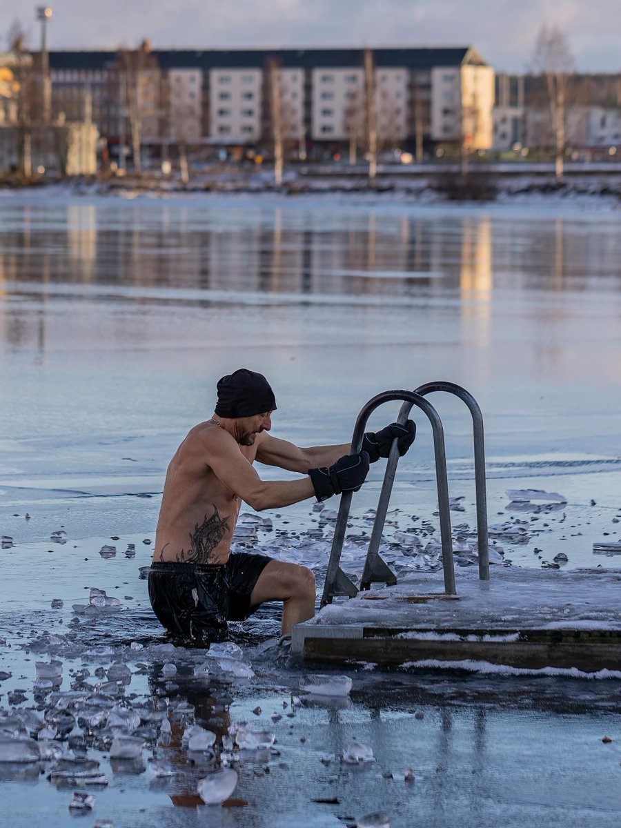 Cold water swims are incredible for the mind - but not always for the ears. ❄️👂

 #Auritech Watersport Earplugs help block bacteria in the water, reduce ear irritation + keep that cold-water shock out of your ear canal. 🌊✨

Do you wear earplugs when you swim outdoors? 🤔