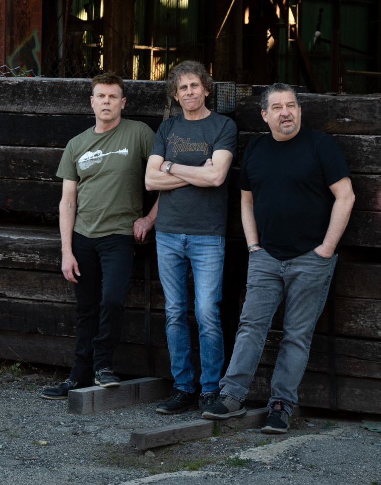 #heavyamerica Just finished instrument tracking for #ClaireMichele's new single, "Holding On" coming early 2026. 👊