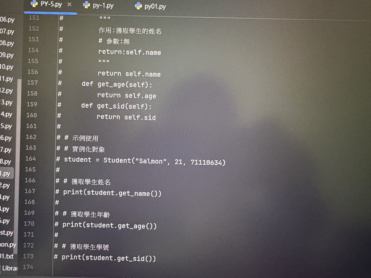 Python14159's tweet image. 我是在繼續每天熟悉Python這個語言沒錯，不過我在想我會不會在練習的東西不是我需要的方向啊🤔？但我又想把100練練完🤔🤔，算了時間反正還有一年多可以慢慢學🙂‍↕️
#第63天 #pythonlearning