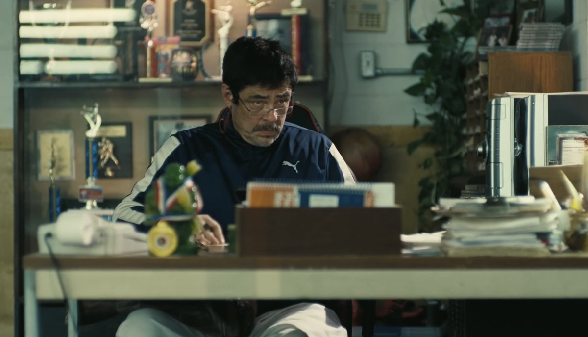 FilmUpdates's tweet image. New York Film Critics Circle – Best Supporting Actor

WINNER: Benicio del Toro, One Battle After Another