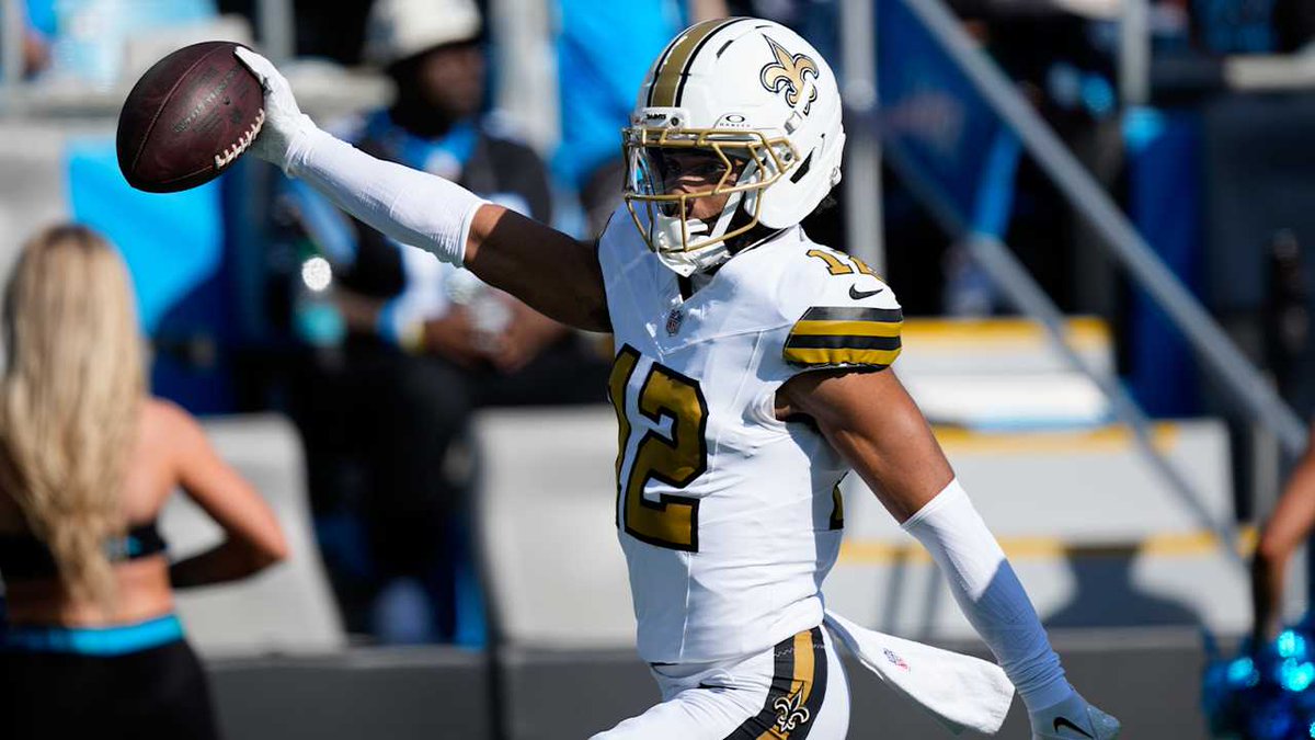 HFFL_'s tweet photo. 🎅 Merry Clinchmas, @the__quiet_wolf!

Your nihilist humbled co-commissioner is in the Gemini Pro 2025 HFFL Playoffs for only the 2nd time in the 2020s. Can the Callys' good not great flex players incl. CHRIS OLAVE, Pat Mahomes II, &amp; Andy Borre🐐les continue the Cinderella run? https://t.co/JYylka4hOA
