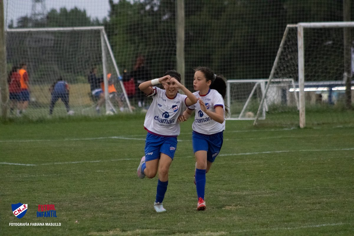 CNdeFinfantiles's tweet image. 🔙 Postales del partido en casa de nuestra #Sub11 📸🫰🏻

#CanteraInagotable | #ElClubGigante 🔵⚪️🔴