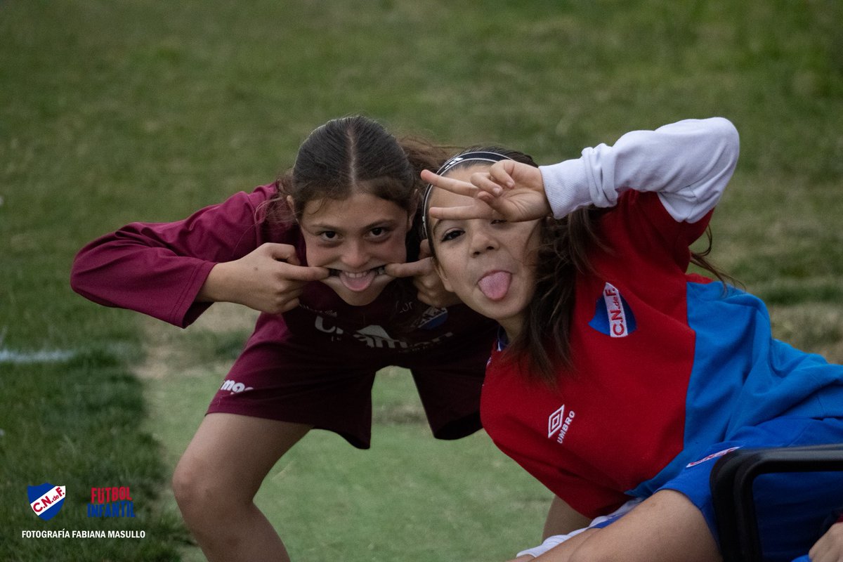CNdeFinfantiles's tweet image. 🔙 Postales del partido en casa de nuestra #Sub11 📸🫰🏻

#CanteraInagotable | #ElClubGigante 🔵⚪️🔴