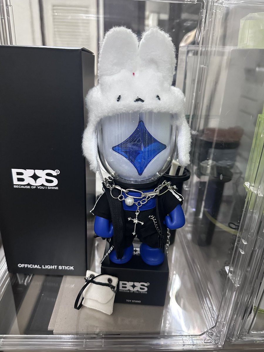 betty2822's tweet image. สายฮิปฮอปก้อมา …, ยายๆจะหยุดได้ยัง😂 

#BOBisCOMING 
#BUS_OFFICIALLIGHTSTICK