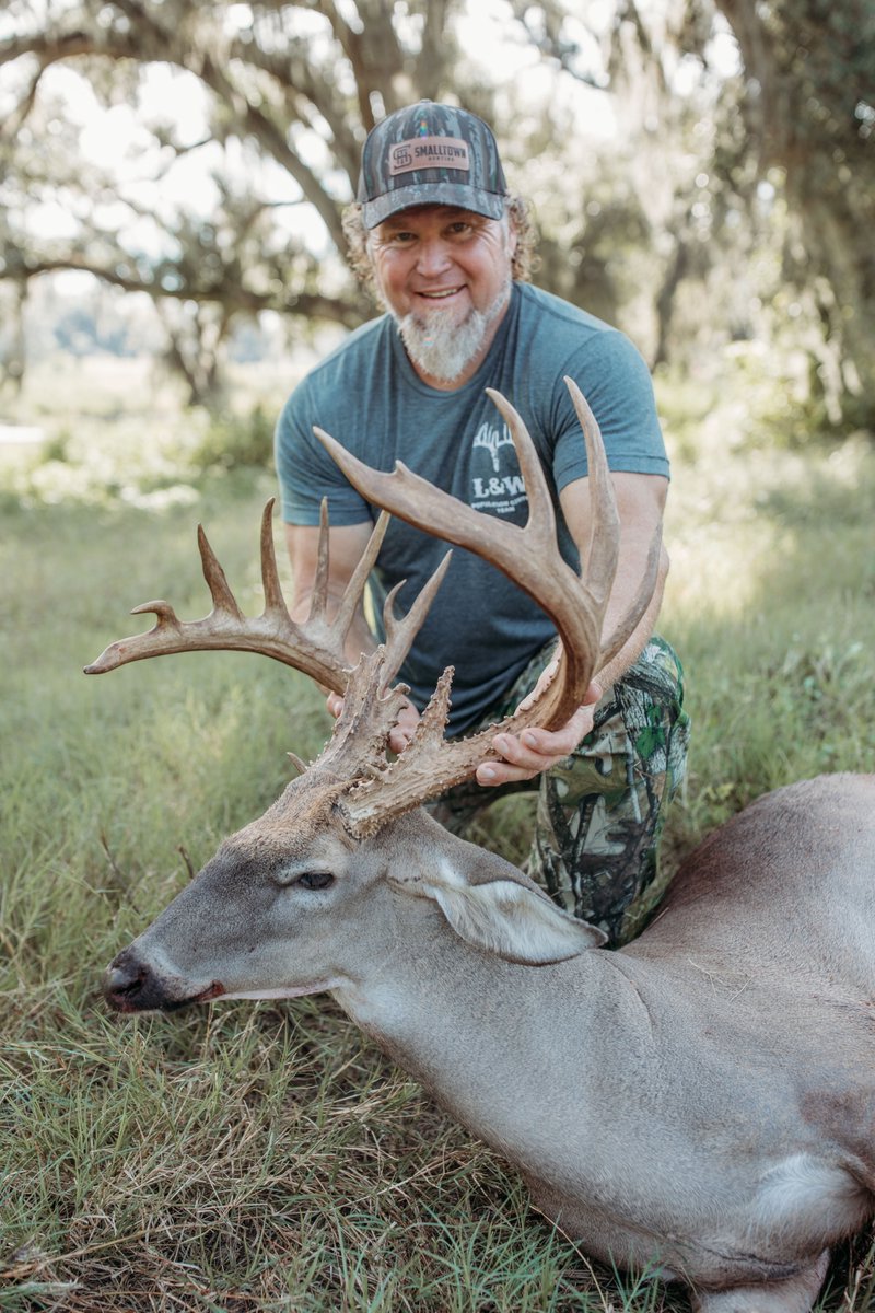 NAWhitetail's tweet photo. This Florida stud is as impressive as it gets!

Presented by @DeadDownWind 

https://t.co/uSDumykkEh https://t.co/BUa75XvDrg