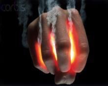 من أشد أنواع الصبر مجاهدة النفس في تحمُّل من نحسب أن له دينناً يردعُه، أو عقلاً يحجُزُه؟! 
يا تُرى كم نحتاج من رصيد حسن الظن به من مواقفه التي قد لا تُسعفُه، أو خوف الله فيه الذي ما بقِيَ منه إلا قدْرَ ما نتبلَّغُ به زاداً إلى لقاء ربِّنا.. اللهم إنا نعوذ بك من شرور أنفسنا 🤲🏻🔥