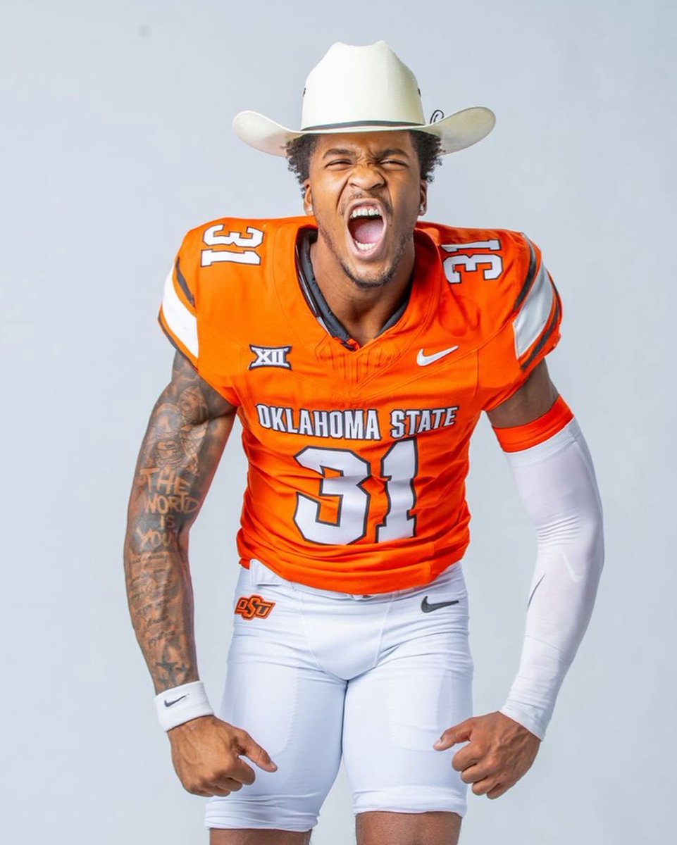 #OKState safety Jotavion Pierce intends to enter the NCAA Transfer Portal, he tells me. Pierce was a freshman this season from Montgomery. He finished with 76 tackles and eight interceptions as a senior in 2024.
247sports.com/college/oklaho… <a href="/chris_hummer/">Chris Hummer</a> <a href="/247SportsPortal/">247Sports Transfer Portal</a>