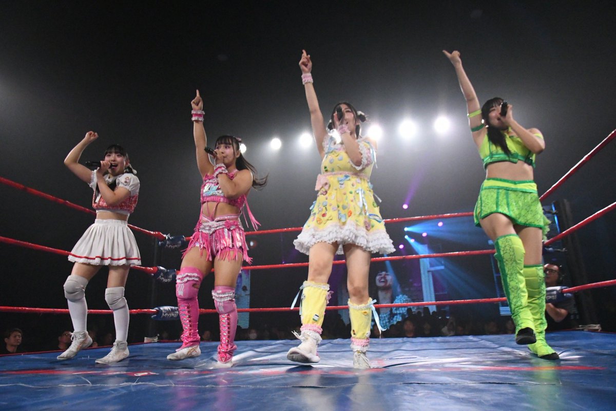 This week's Korakuen show is a PPV LIVE on #wrestleUNIVERSE

🇺🇸Dec 6
9:30PM ET
8:30PM CT
6:30PM PT

Tickets are 3,000 yen for UNIVERSE members:
wrestle-universe.com/ja/lives/kk369…

The collab show with the idols OCHA NORMA is a can't miss for fans of JOSHI Japanese pop culture alike!

#tjpw