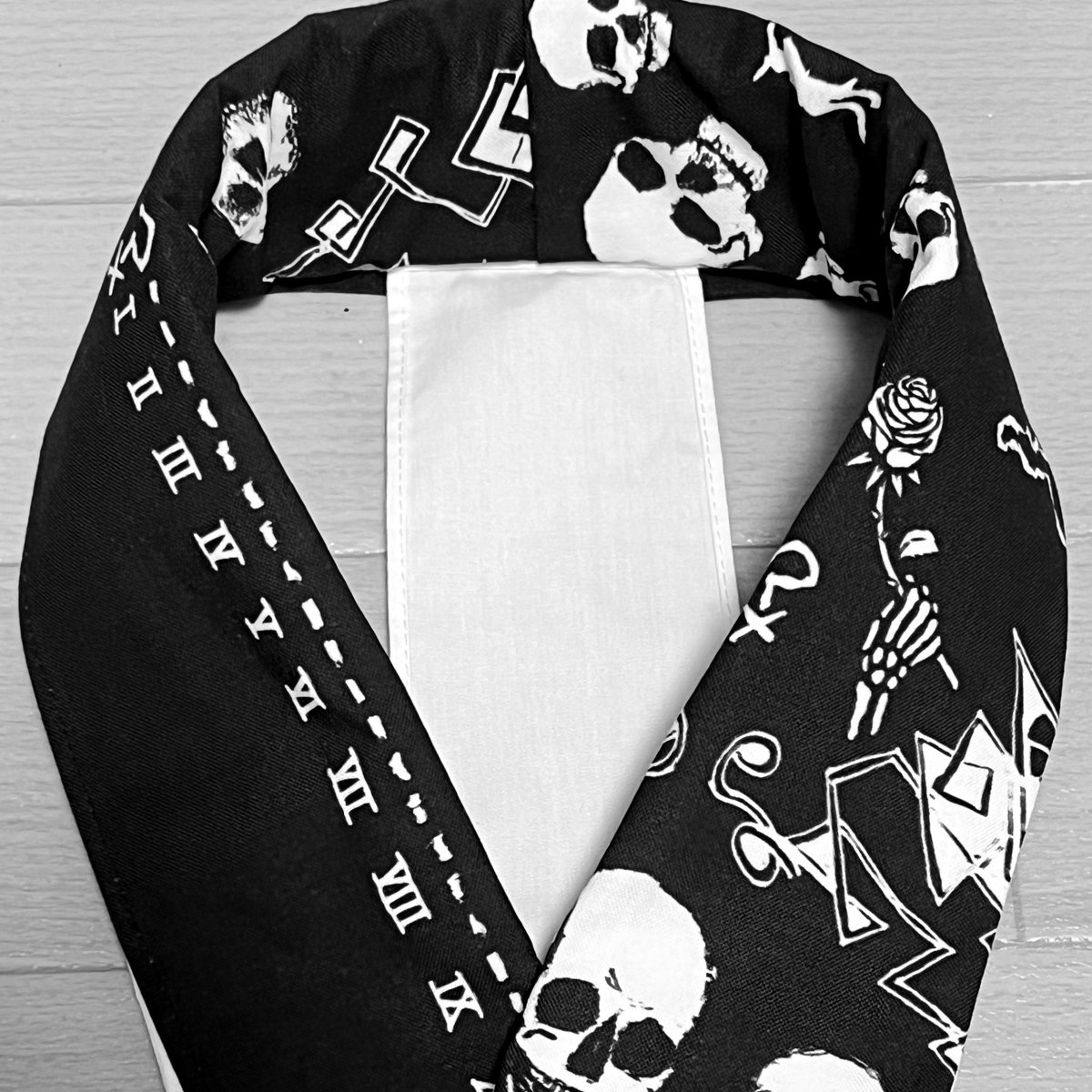 c__m_i_r_d's tweet image. 決めて切って縫った貼った！（すぐ両面テープ使う人）絶対かわいい！けど着物が配送遅延中🥲明日届くかな…