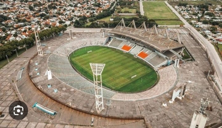 oscarluisblanc3's tweet image. Saben quien es el CEO del grupo brasileño que va a explotar el estadio MINELLA , EDUARDO SPINOSA ex presidente de BANFIELD y fundador de SUR FINANZAS .Todo tiene que ver con todo .