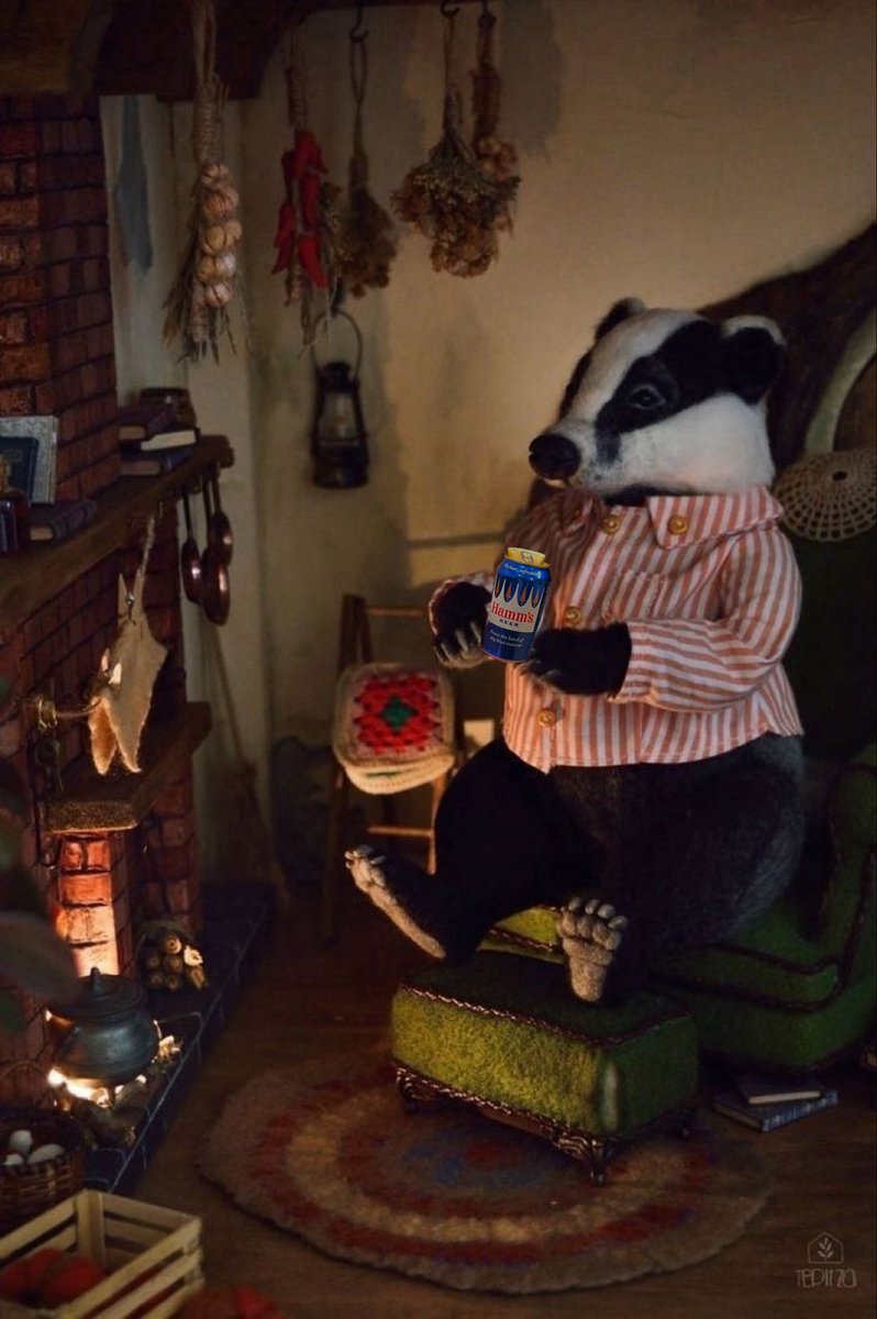 Thought this badger reminded me of someone, so I added a Hamm’s with a lemon and I can’t unsee it.