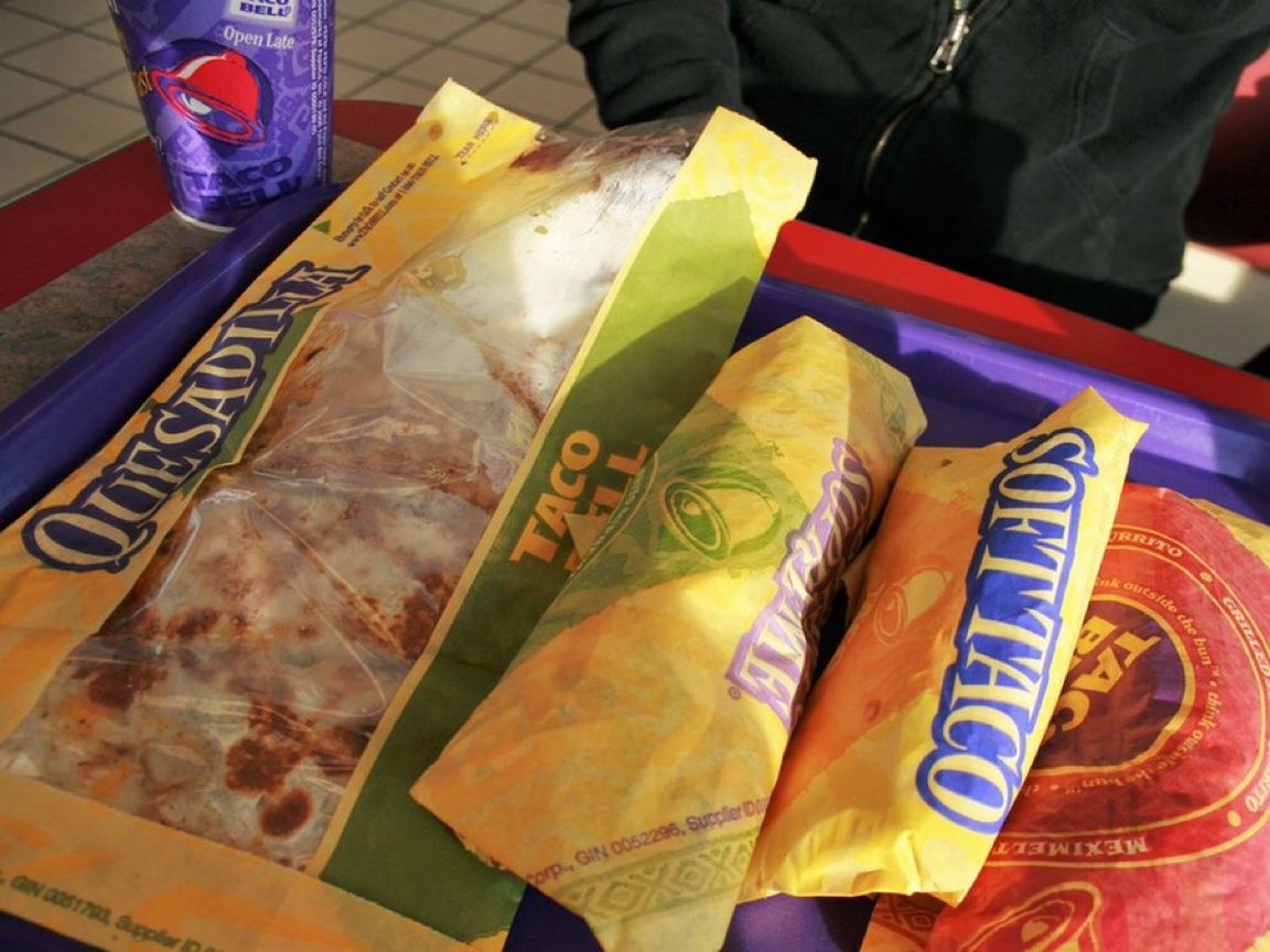 NostalgiaFolder's tweet image. when Taco Bell came in the yellow, orange, and purple wrappers