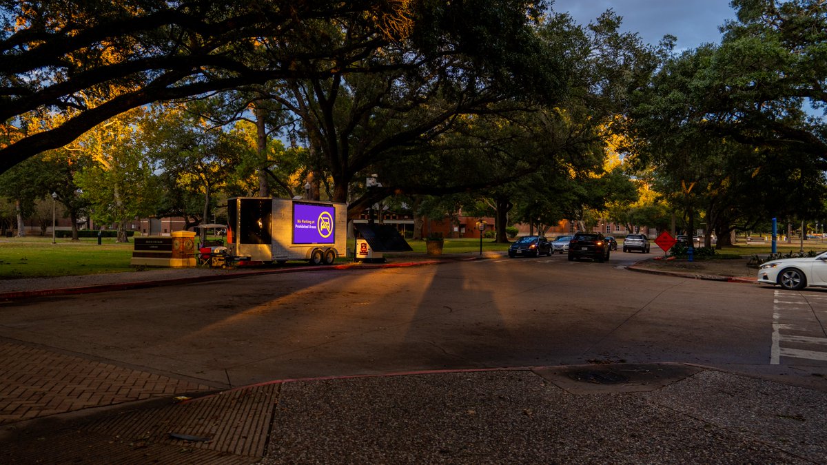 ledpartnershtx's tweet image. PVAMU Homecoming Week 2025 💜💛
Our LED trailers and digital kiosks lit up the campus with event info, safety messages, and wayfinding—helping students and visitors stay informed and connected all week. Proud to support the Panther community!🐾
#PVAMU #Homecoming2025 #LEDPartners