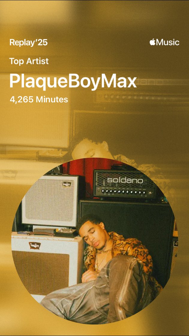SadlyUnSpoken_'s tweet photo. Prince not plaqueboy https://t.co/mVqXmPXTFm