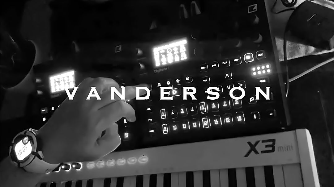 Astrid  |  Elektron Digitone &amp; Digitakt  –  by Vanderson

&gt; youtube.com/watch?v=gh8m15…

#synthesizer #sampler #groovebox #electronic #downtempo
