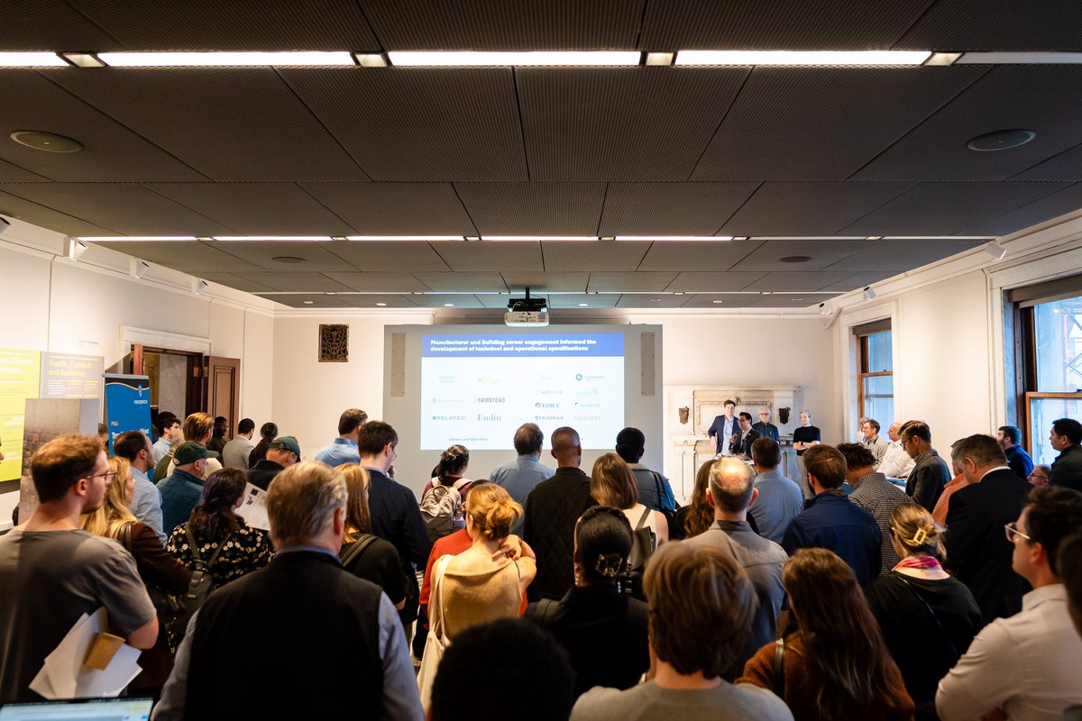 BEExNY's tweet photo. This Giving Tuesday, your support for Building Energy Exchange can drive building decarbonization! Every donation helps us create engaging events and resources for healthier, energy-efficient buildings. Let’s build a sustainable future together! 💚
Donate: https://t.co/1ja0qEoK1I https://t.co/1rzlKL51Xz