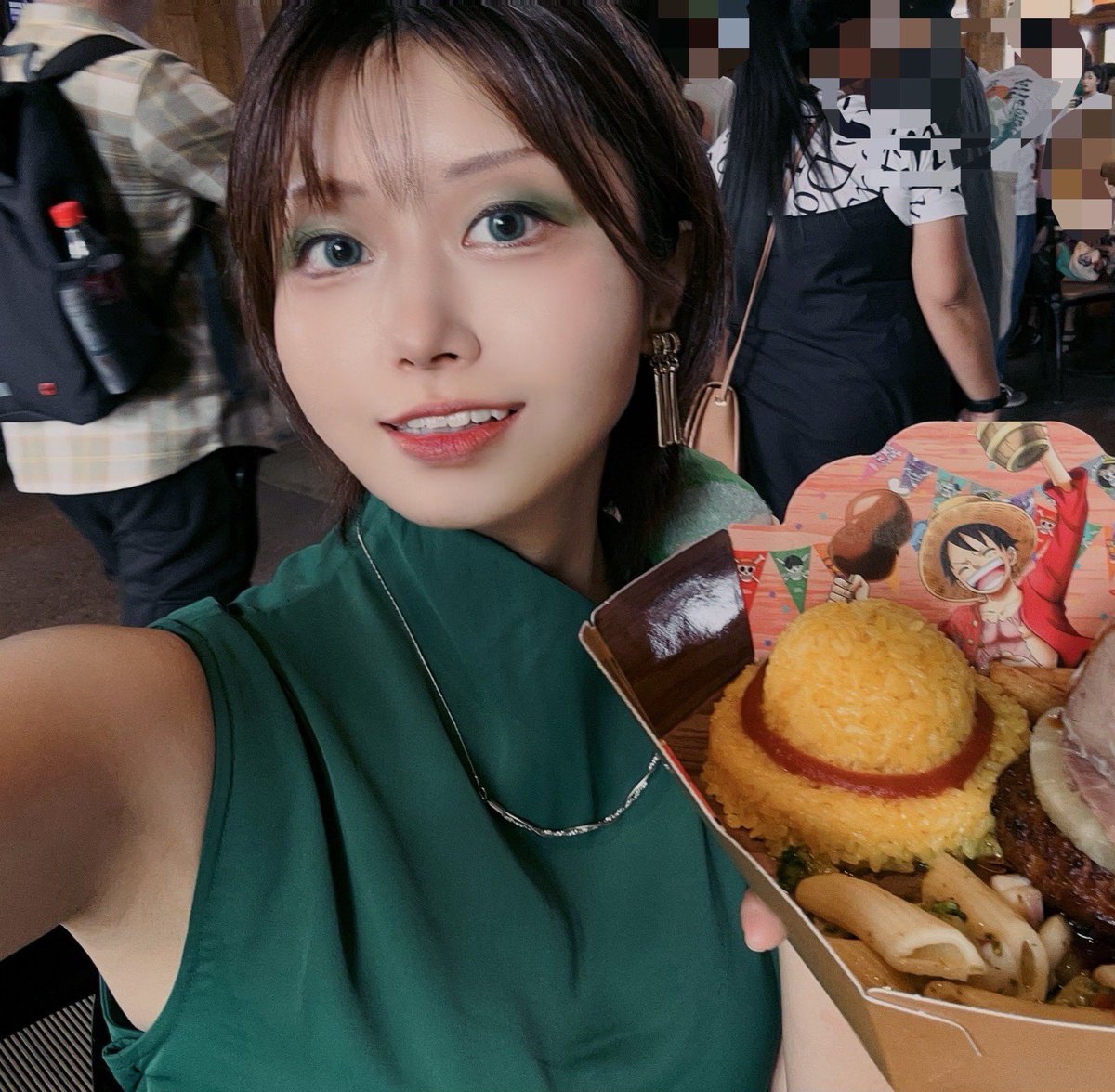 CODE:Uni tweet media