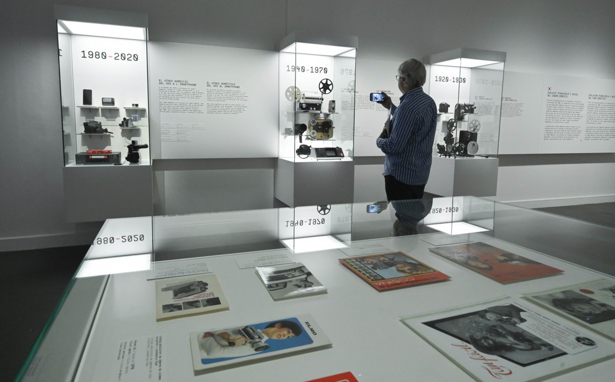 CaixaForum tweet media