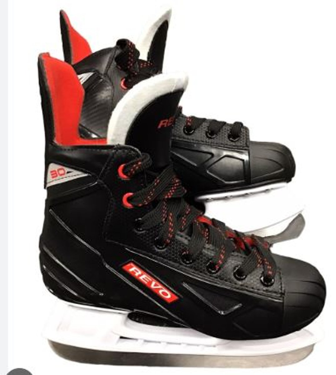 PIASKitchener's tweet photo. Play It Again Sports Kitchener has the perfect skate for ODR (Short for Out Door Rink for those wondering) Season.  Buy New for the price of Used $59.99 Jr, $79.99 Adult.  We are fully stocked and ready. #ODR #tradeinandsavemore #newskates  #pondhockeypro https://t.co/3DSgfqZqV7