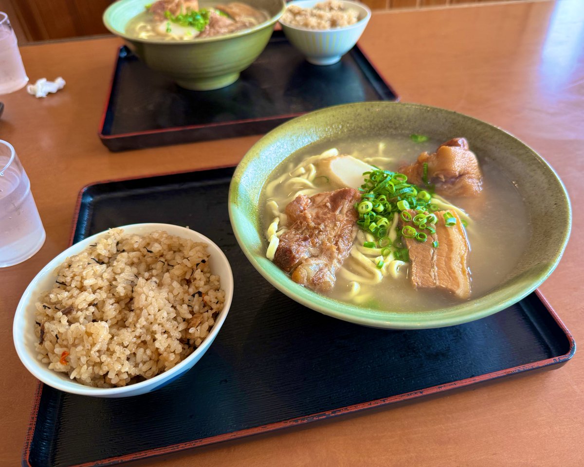 Dobnium's tweet photo. 写真整理してたら昔の自分に飯テロされたからお前らもくらえ https://t.co/oV4RU32Nyb