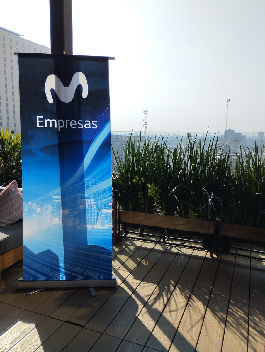 DaimonJS77's tweet photo. @MovistarEmpMX y @TelefonicaMX en el cierre del año con muchas noticias nuevas... 🔥🔥🔥

@TaggedMx #taggedmx 
#movistar #movistarempresas #telefonica #CDMX https://t.co/QaIpoMulJu