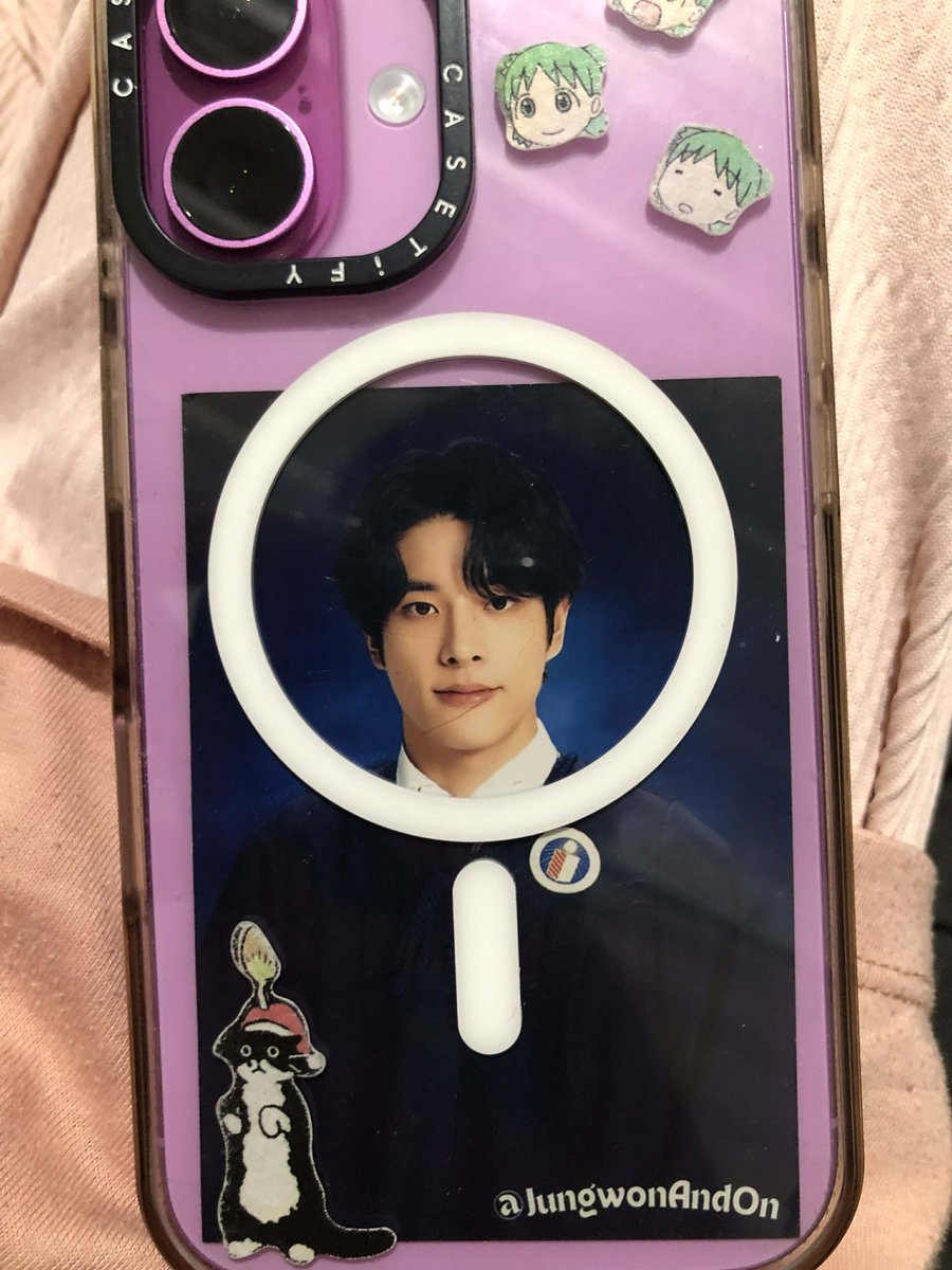 youronlyae_'s tweet photo. @JungwonAndOn Hellooo, do you still have the soft copy of this po? I still have your freebie up to this day😭 https://t.co/eRu3Tm6P4k