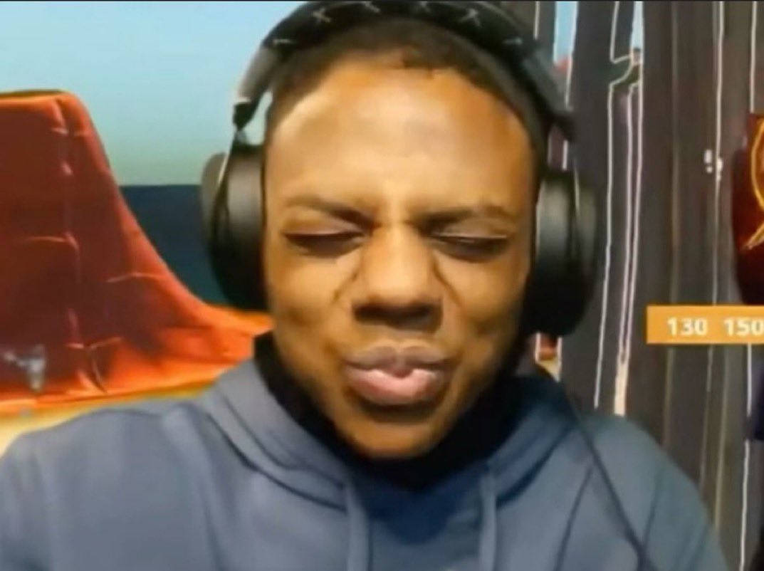 robholmesiv's tweet image. Kentucky fans acting like Will Stein is their savior when Oregon fans are literally happy that he left 😂💔

The only thing I can guarantee everyone that’s gonna happen under Stein is him taking belts from big bro lmao watch and see 😈