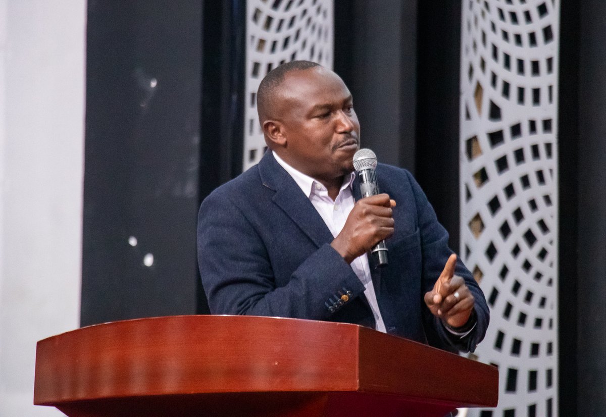 CitamVrdKE's tweet photo. Pst. Nelson preached powerfully from Psalm 34:4β8, reminding us that God hears and delivers.
He then led us in a brief but impactful prayer focused on the passageβs main theme.
#TuesdayPrayers #InStepWithTheSpirit #CITAMValleyRoad https://t.co/Zj5iTwF9ZT