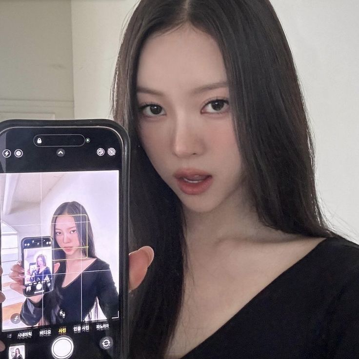 cuntysite's tweet image. people should start appreciating narin&apos;s visuals like the way you appreciate her talents