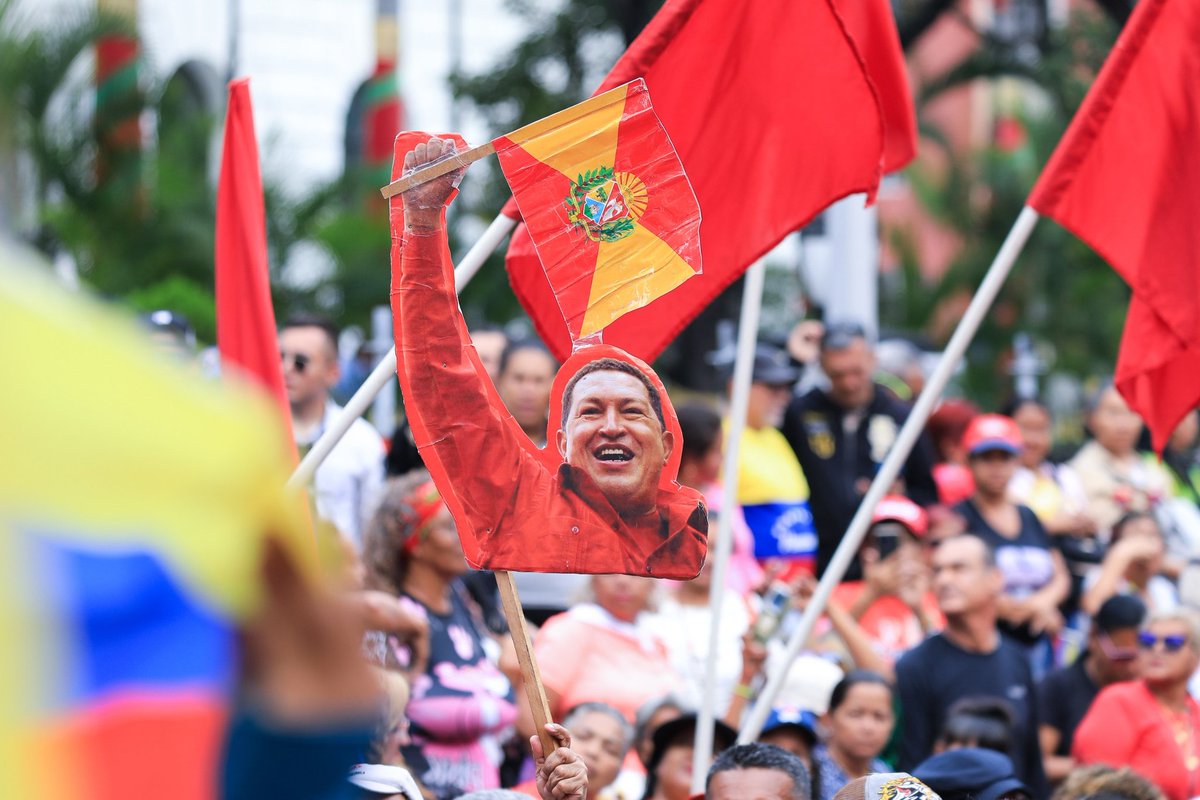 CarocarolinaVE's tweet photo. Que lo sepa el mundo!  #VenezuelaSigueEnPaz 🇻🇪 https://t.co/W9iztn2Txf