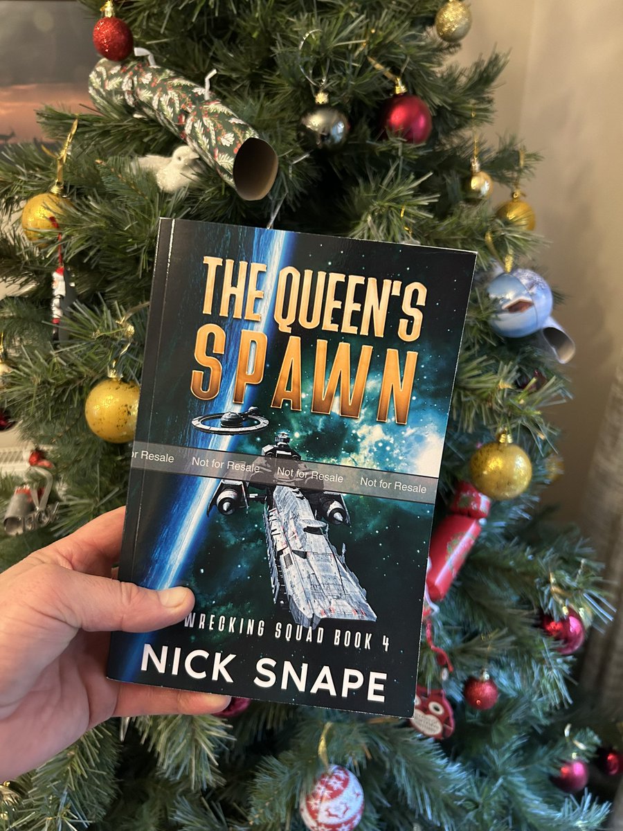 SnapeNick's tweet image. Release day for the paperback version of The Queen’s Spawn. This is available everywhere! Got back to writing the next book which stands at 65k. The crew have faced-off against their old commander, and now face a self-imposed exile as the everyone is hunting for the secret to FLT